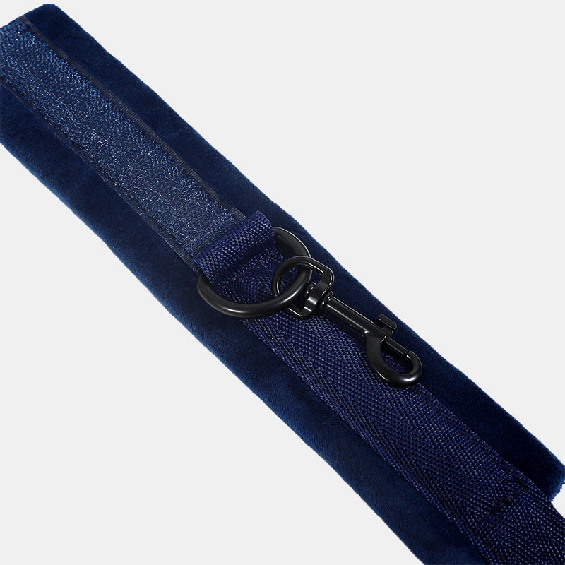 Rund hörn triangelkudde med manschetter